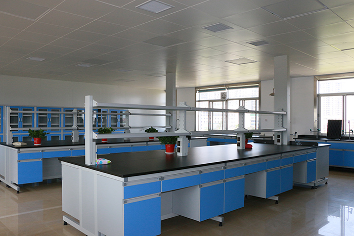 實(shí)驗(yàn)臺(tái)